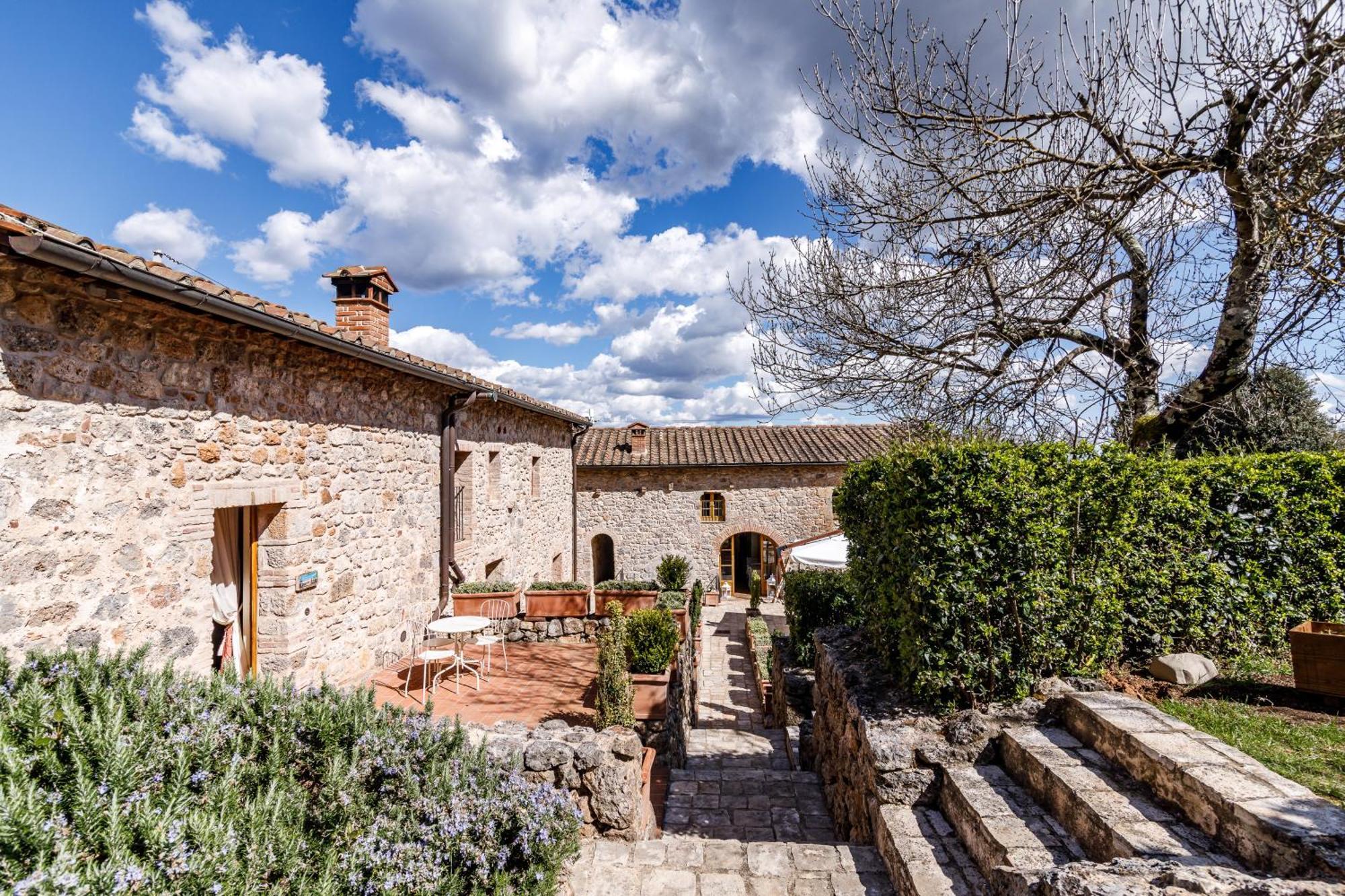 Relais La Costa Historical Residence Monteriggioni Eksteriør billede